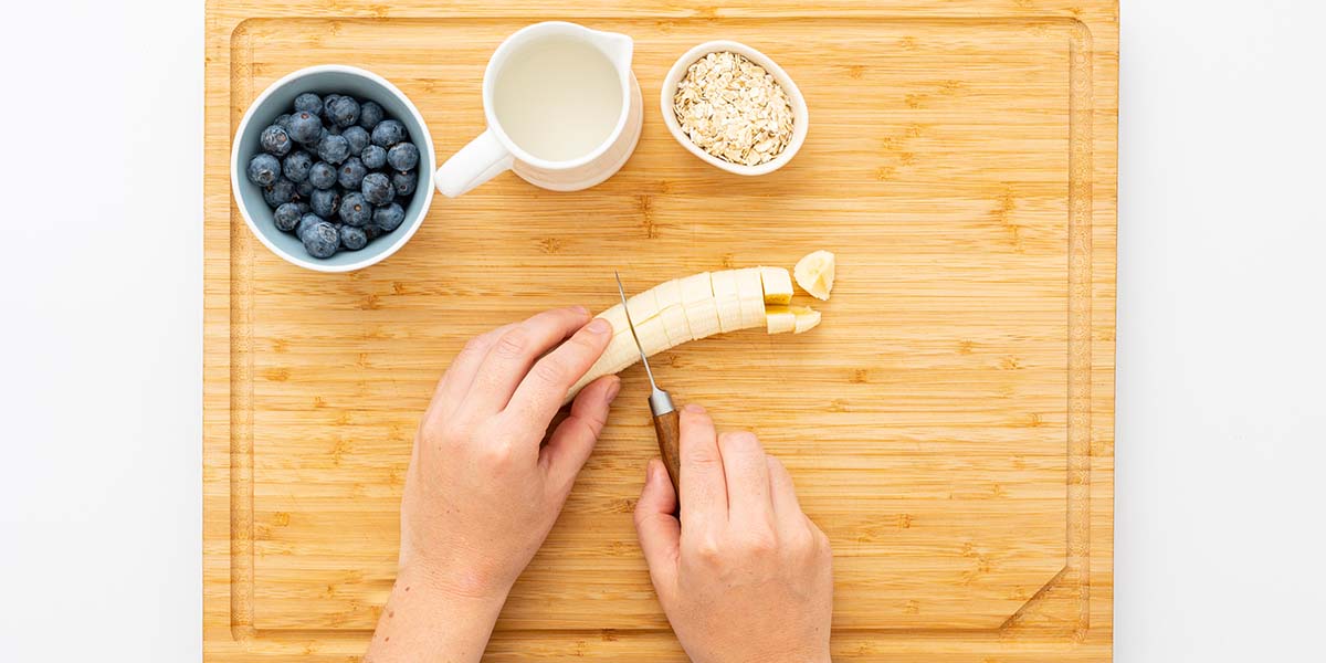 Freche Freunde Blaubeer Porridge Step 1