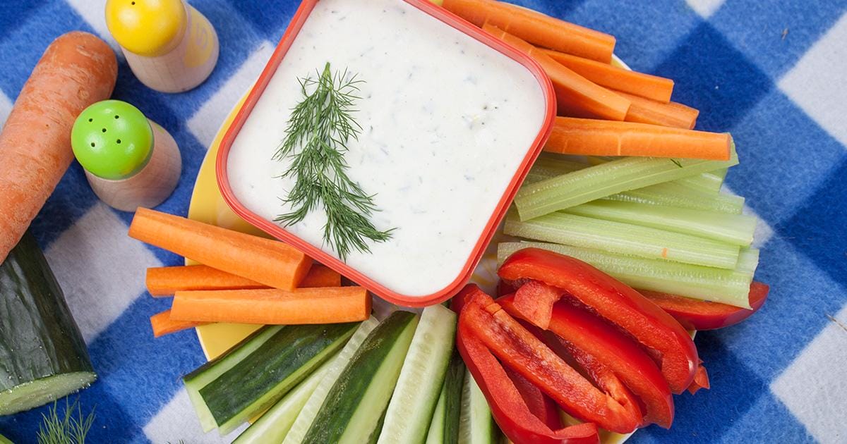 Freche Gemüsesticks mit Dip