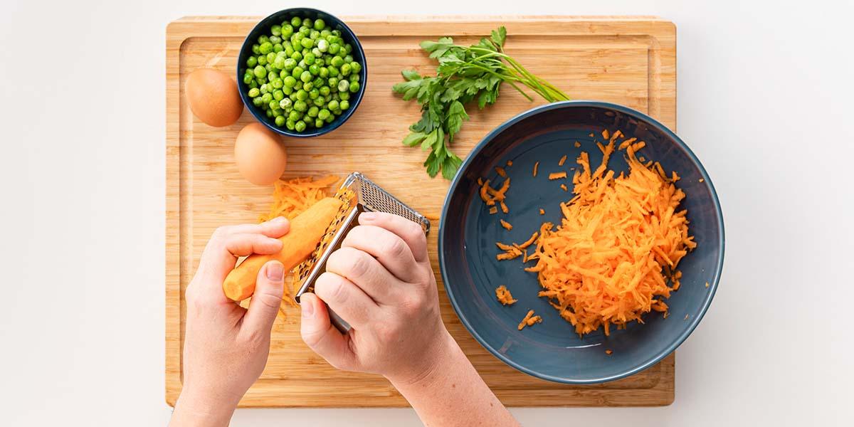 Freche Freunde Gemüsestäbchen reiben