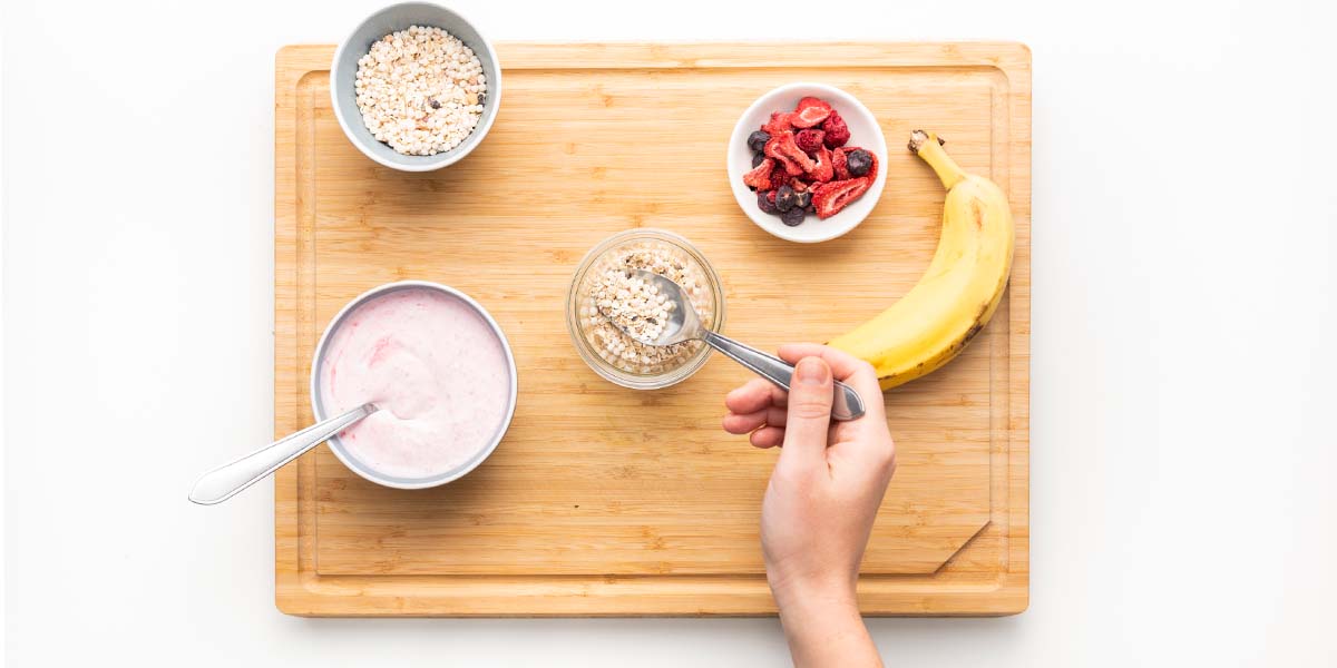 Freche Freunde Müsli Bowl anrichten